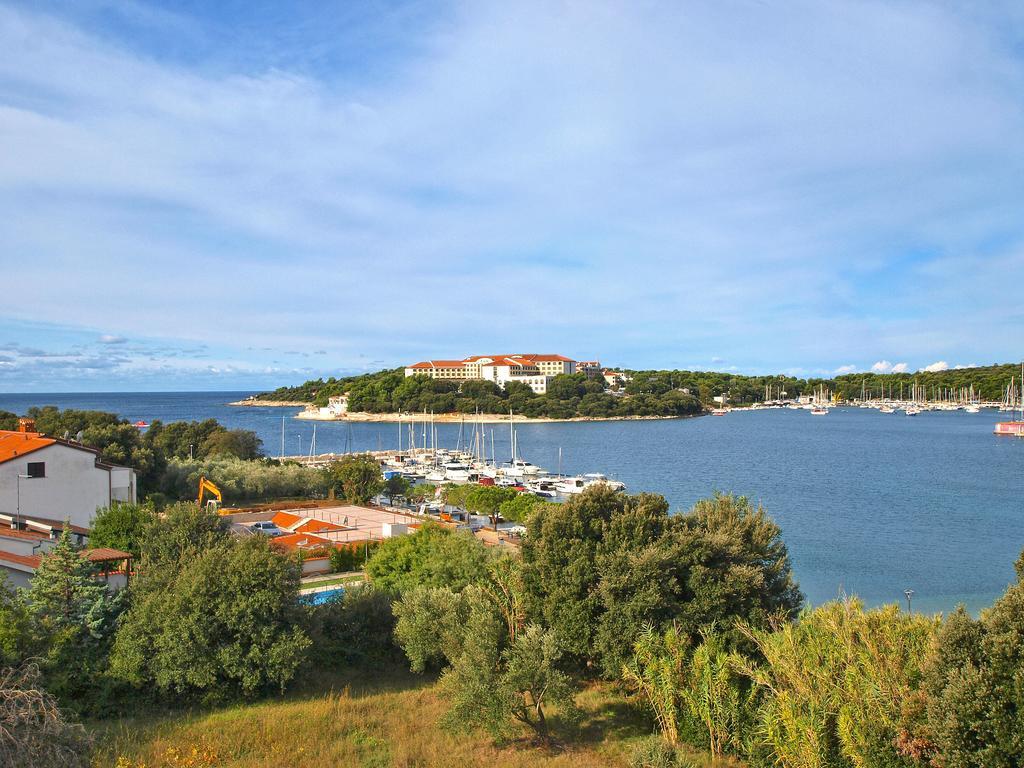 Apartment By The Sea 750 *